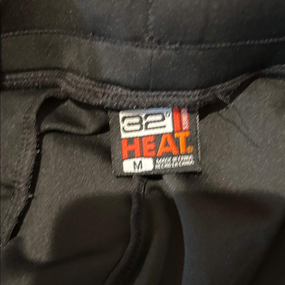 4 pairs 32° Heat Black Jogger Pants with Pockets - Picture 5 of 5